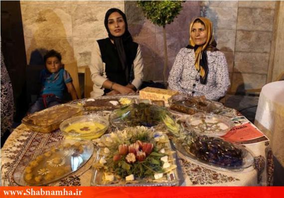 گزارش تصویری/جشنواره سفره‌های سنتی افطار در  همدان 