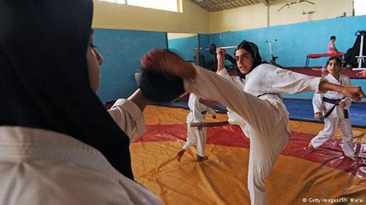 رزمی‌کاران زن در افغانستان (عکس) 