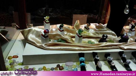نمایشگاه توانمندی های طلا و جواهر همدان در قاب تصویر