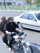 موتورسواری بانوان,ممنوعیت موتورسواری بانوان,دستگیری دو موتور سوار زن,موتورسواری بانوان در قانون,shabnamha.ir,شبنم همدان,afkl ih