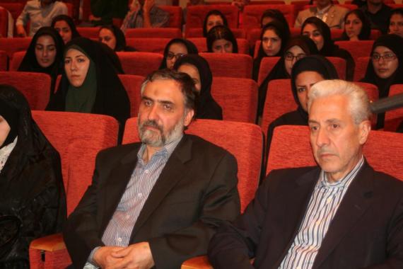  گزارش تصویری/تجلیل از برگزیدگان جشنواره دانشجویی «بانوی‌ نور» 
